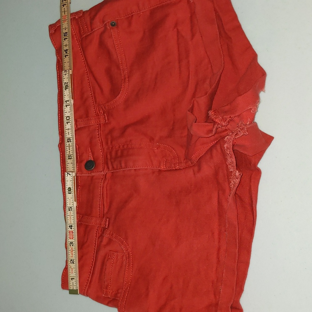 Old Navy Boyfriend Women's Size 8 Regular Red Shorts - Picture 9 of 11